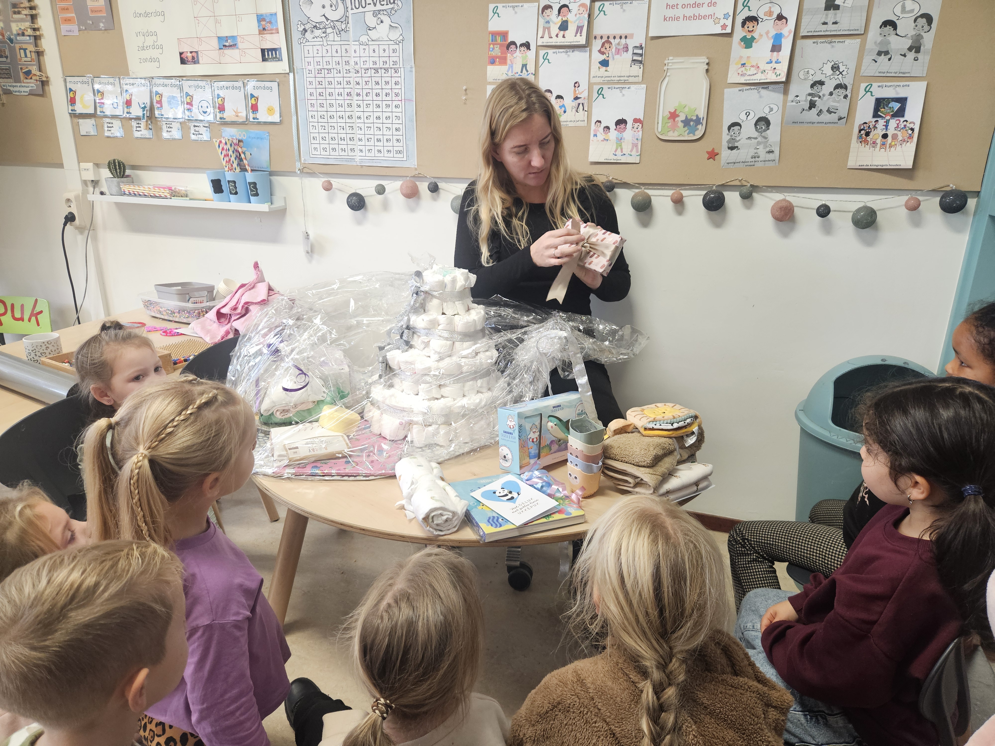 Juf Annick met verlof 