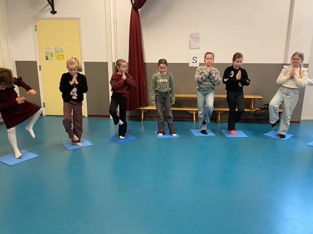 82568CAF-D739-4DD9-A32B-F0544BA9F104