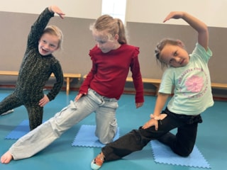 e7ff21c6-a87f-4218-8612-c4445106ca82